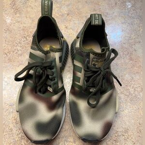 Adidas Star Wars NMD R1 Princess Leia